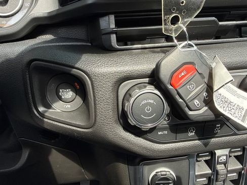 New 2026 Jeep Wrangler Willys AWD/4WD image 32