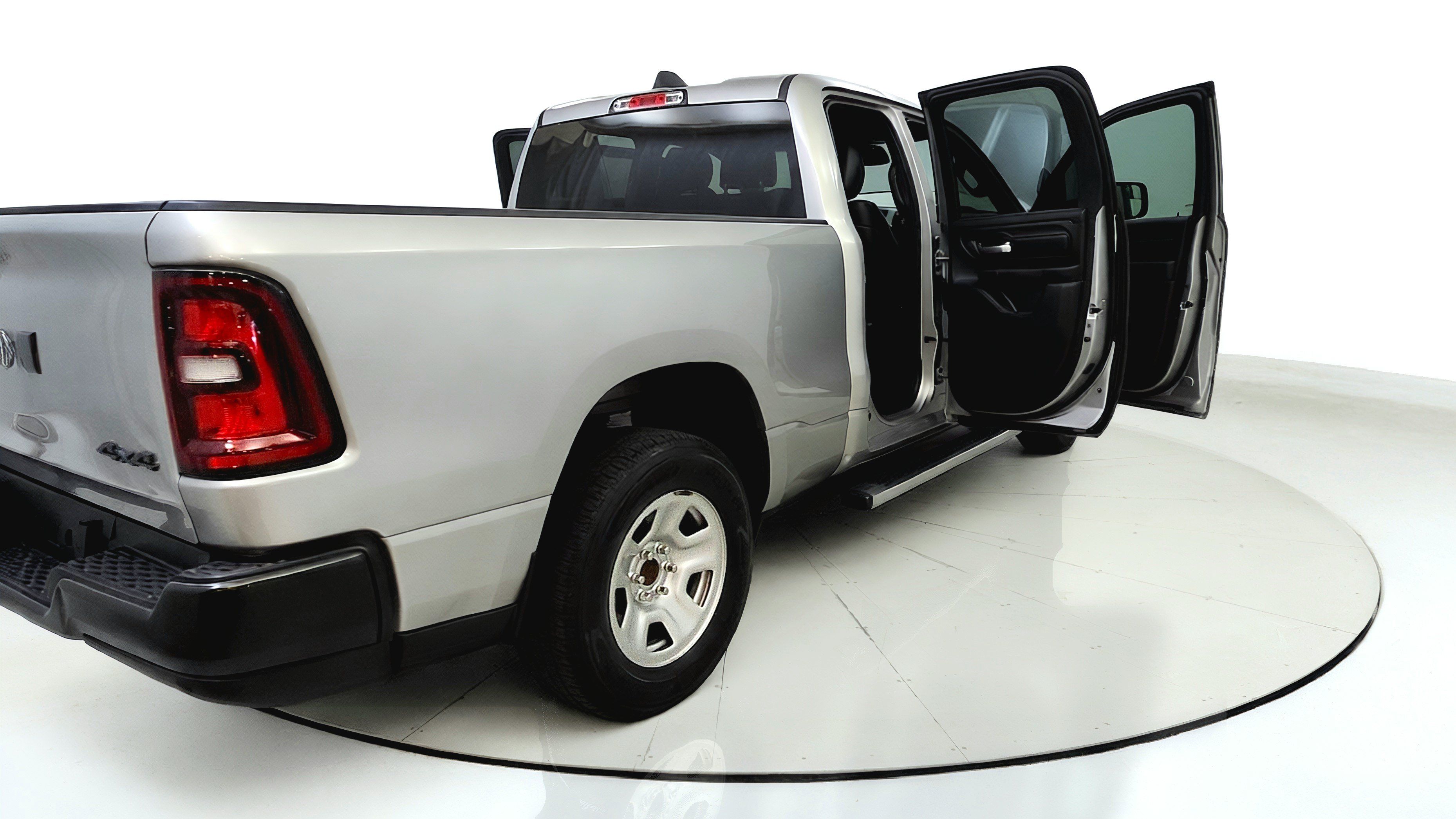 Used 2025 RAM 1500 Tradesman AWD/4WD image 14