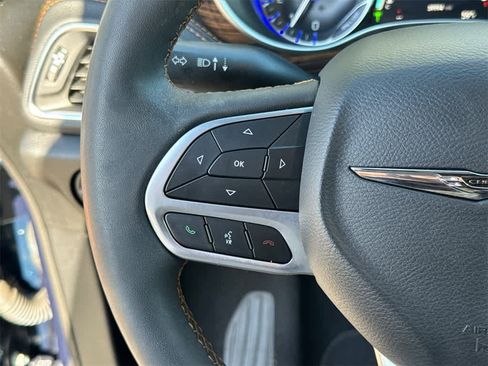 Used 2022 Chrysler Pacifica Pinnacle image 24