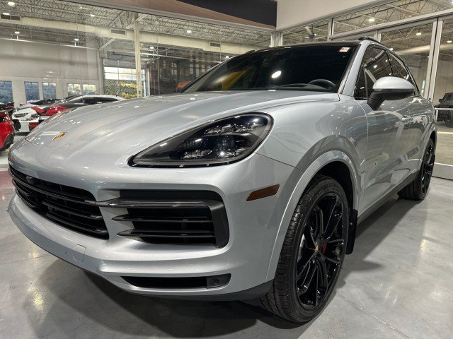 Used 2021 Porsche Cayenne AWD/4WD image 19