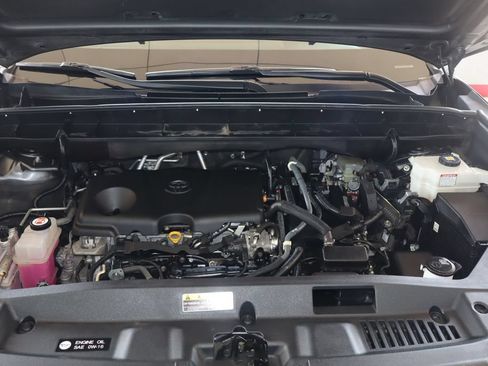 Used 2022 Toyota Highlander XLE FWD image 50