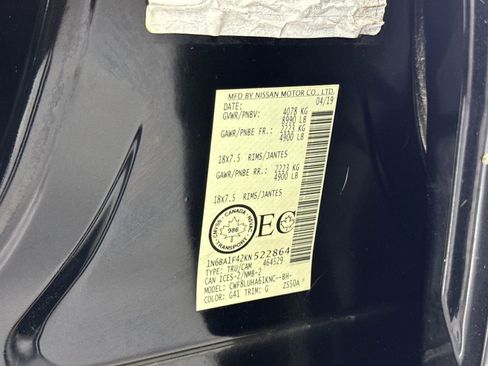 Used 2019 Nissan Titan PRO-4X image 36