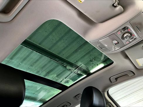 Used 2017 Audi Q5 2.0T Premium w/ Audi MMI Navigation Plus image 13