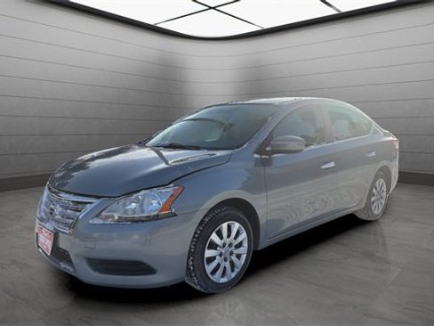 Used 2013 Nissan Sentra SV image 5