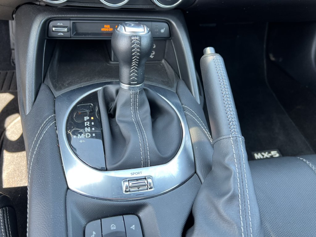 Used 2025 MAZDA MX-5 Miata RF Grand Touring RWD image 26