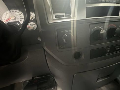 Used 2007 Dodge Ram 3500 Truck SLT w/ Quad Cab Big Horn Value Group AWD/4WD image 27