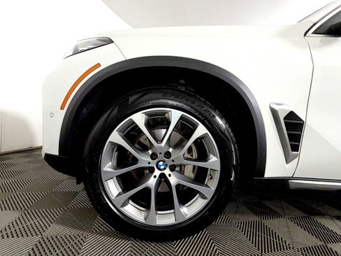 Certified 2024 BMW X5 xDrive40i AWD/4WD image 8