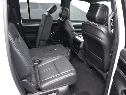 New 2026 Jeep Grand Wagoneer 4WD w/ Premium Group I image 26