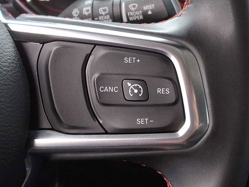 Used 2018 Jeep Wrangler Unlimited Rubicon image 19