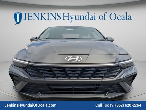 New 2026 Hyundai Elantra SE FWD image 10