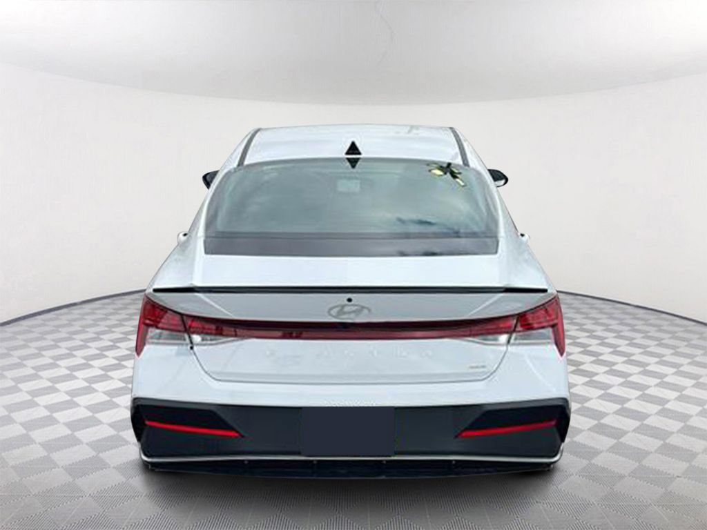 New 2025 Hyundai Elantra SEL FWD image 6