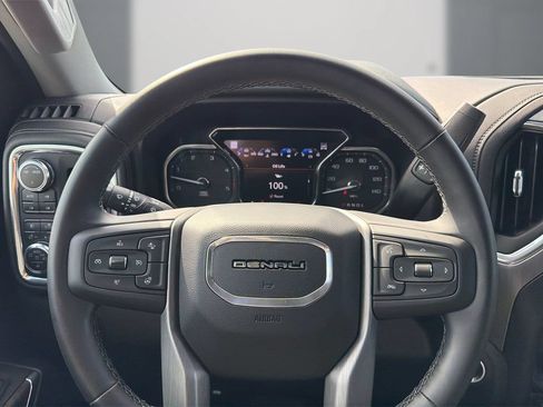 Used 2023 GMC Sierra 2500 Denali w/ Denali Ultimate Package AWD/4WD image 19