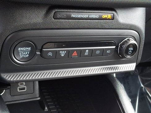 Used 2025 Ford Bronco Sport Big Bend w/ Convenience Package image 15