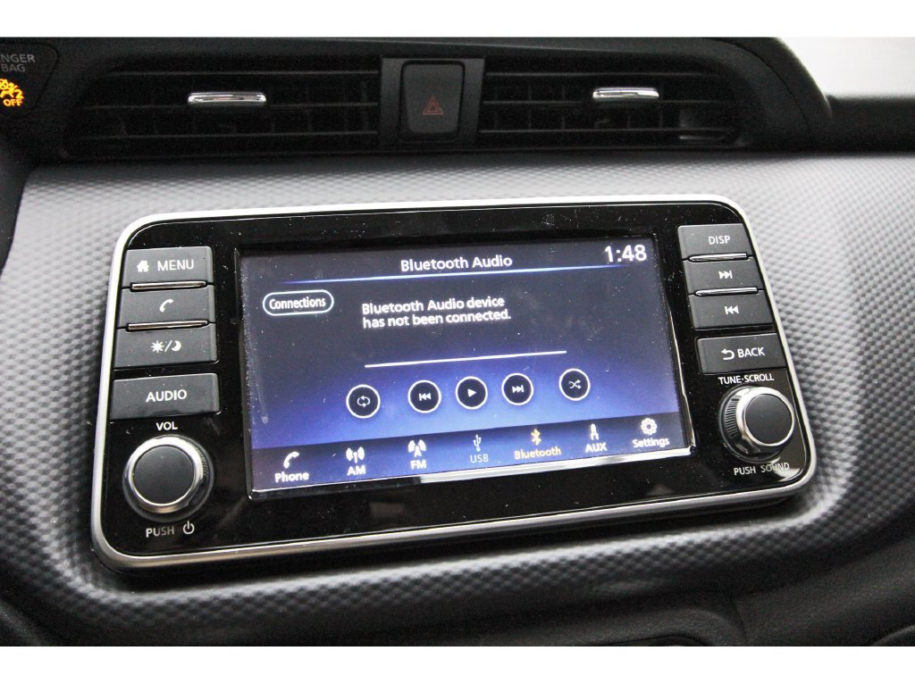 Used 2025 Nissan Kicks Play S FWD image 19