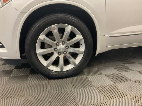 Used 2017 Buick Enclave Premium w/ Experience Buick Package AWD/4WD image 8