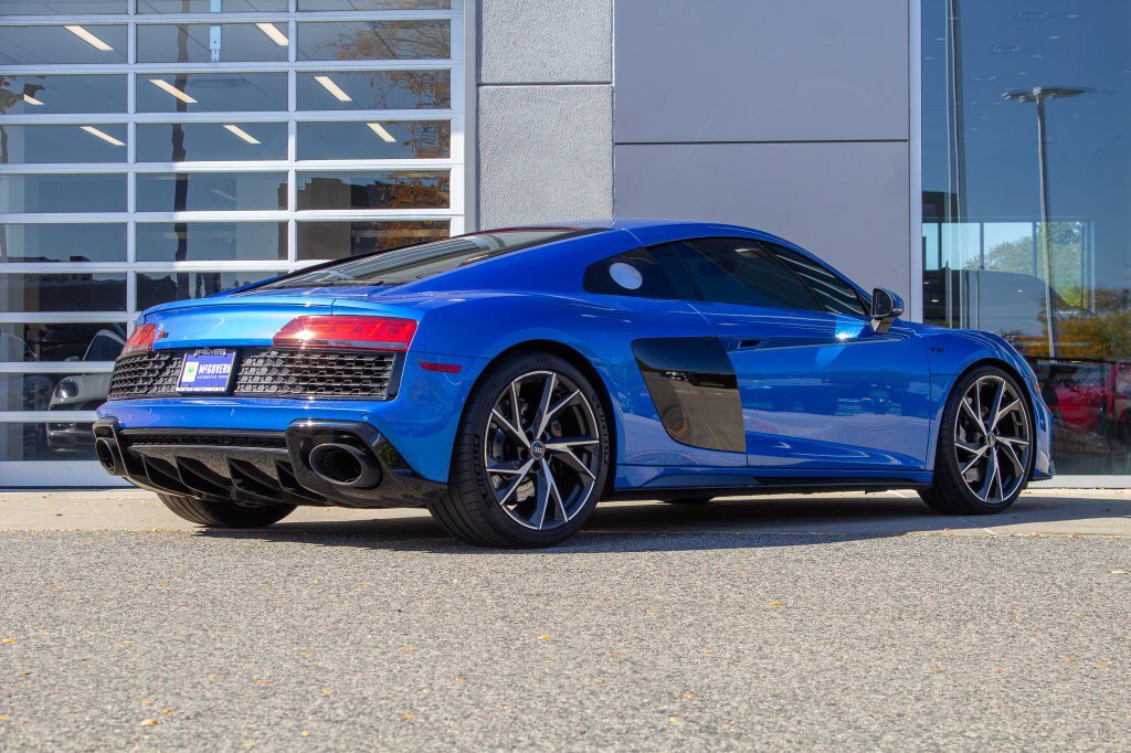 Used 2021 Audi R8 V10 RWD image 10