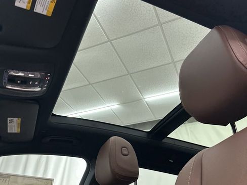 Used 2026 Mercedes-Benz GLS 450 4MATIC image 22