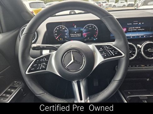 Certified 2026 Mercedes-Benz GLB 250 4MATIC image 18