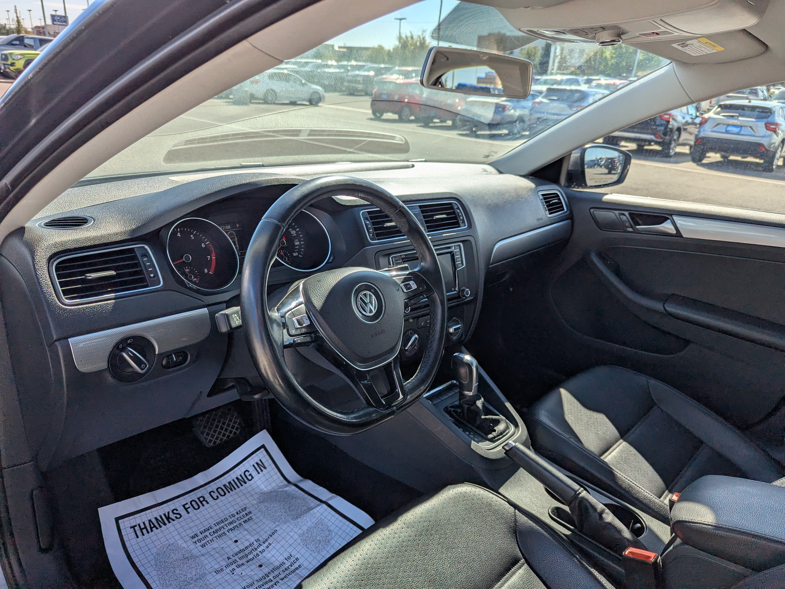 Used 2017 Volkswagen Jetta SE FWD image 13