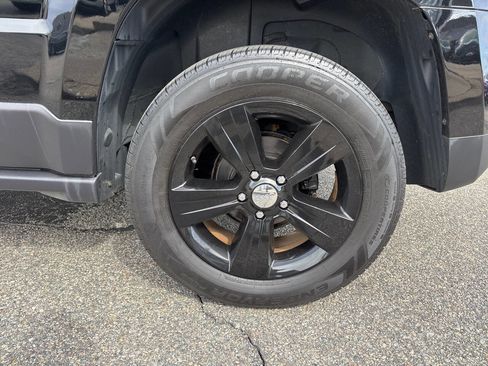 Used 2017 Jeep Patriot High Altitude image 7