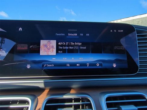 Used 2024 Mercedes-Benz GLE 350 4MATIC image 19