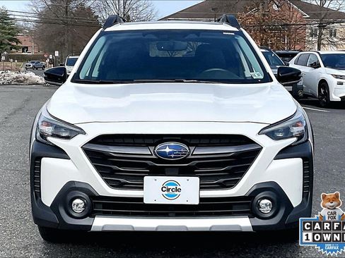 Certified 2023 Subaru Outback Limited image 3