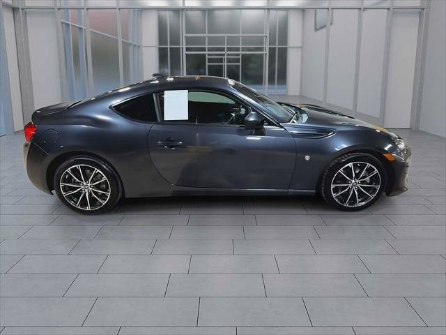 Certified 2019 Toyota 86 RWD image 9