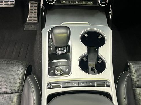 Used 2020 Kia Stinger GT2 AWD/4WD image 15