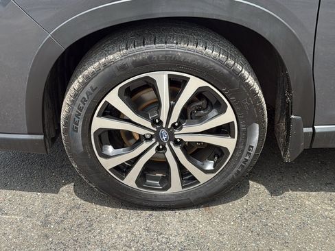 Certified 2024 Subaru Forester Limited AWD/4WD image 10