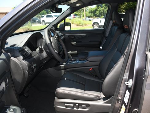 New 2026 Honda Ridgeline TrailSport image 3