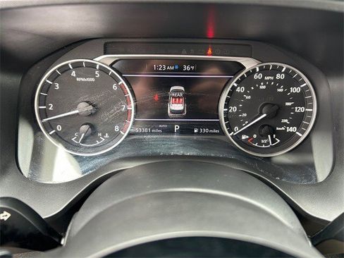 Used 2023 Nissan Rogue SV image 16