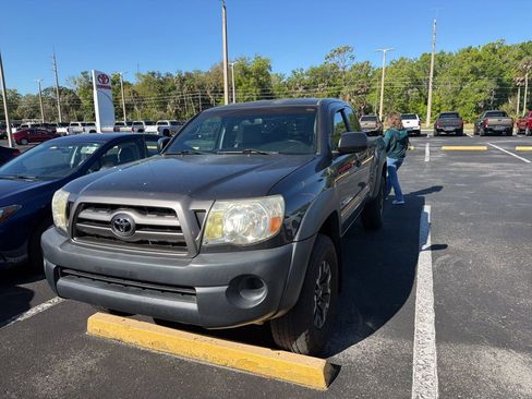 Used 2009 Toyota Tacoma 4x4 Access Cab V6 image 2