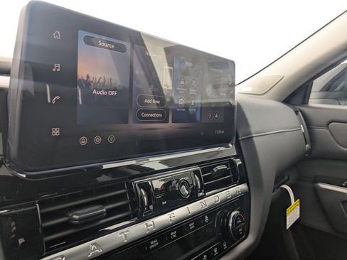 New 2026 Nissan Pathfinder SL AWD/4WD image 24