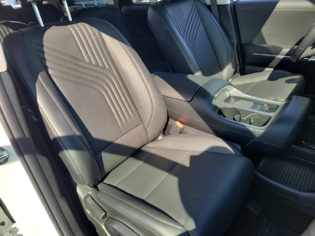Used 2026 Hyundai Palisade SEL FWD image 21