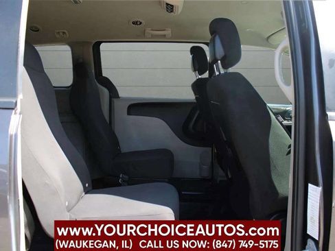 Used 2015 Dodge Grand Caravan SXT w/ Rear Park Assist Package image 10