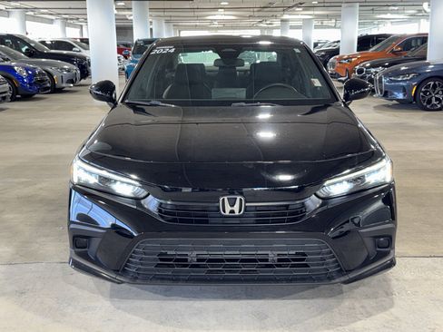 Used 2024 Honda Civic Sport image 3