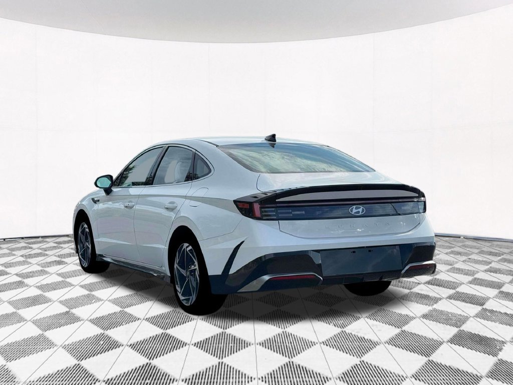 New 2026 Hyundai Sonata SEL FWD image 6