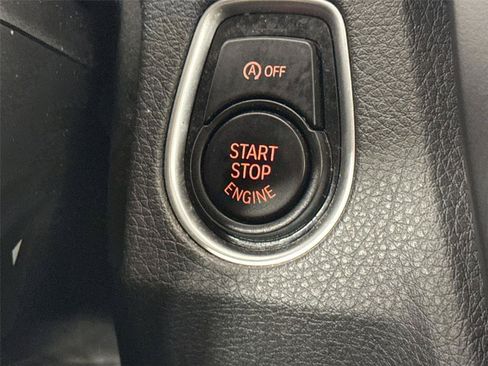 Used 2015 BMW 320i xDrive Sedan AWD/4WD image 21