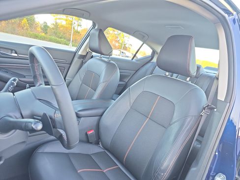 Used 2022 Nissan Altima 2.5 SR image 14