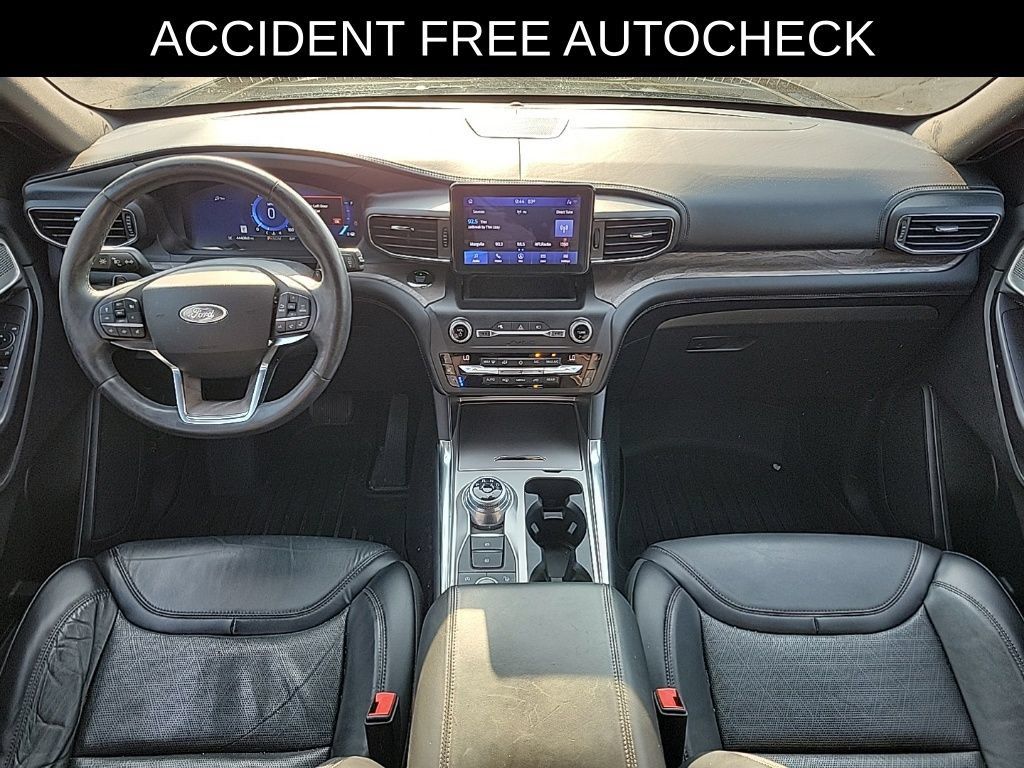 Used 2020 Ford Explorer Platinum AWD/4WD image 8