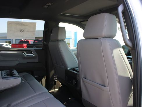 New 2026 Chevrolet Silverado 1500 LT Trail Boss AWD/4WD image 32
