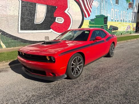 Used 2021 Dodge Challenger R/T w/ Plus Package RWD image 2
