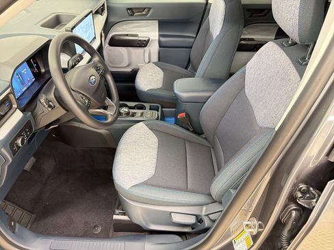 New 2026 Ford Maverick XLT AWD/4WD image 5