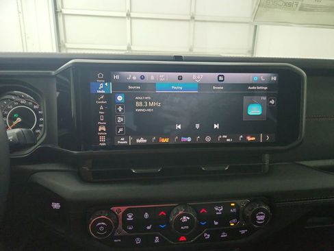 New 2026 Jeep Wrangler Unlimited Rubicon image 24