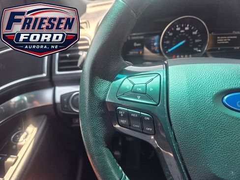 Used 2017 Ford Explorer Sport AWD/4WD image 13