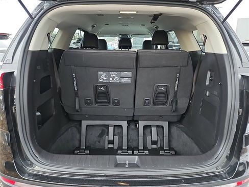 Used 2024 Kia Carnival LX image 29