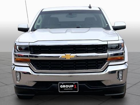 Used 2018 Chevrolet Silverado 1500 LT w/ Texas Edition RWD image 4