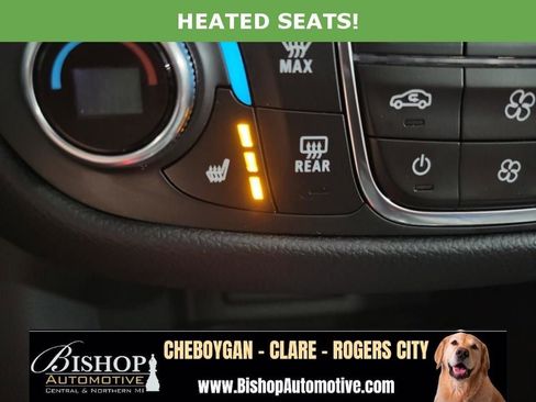 Used 2024 Chevrolet Equinox LT FWD image 12