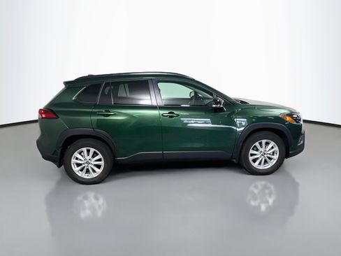Used 2026 Toyota Corolla Cross LE FWD image 3