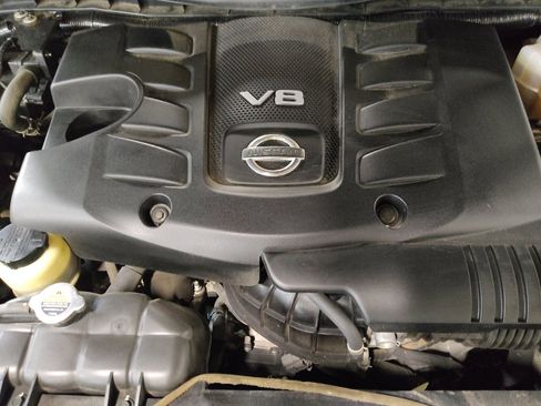 Used 2021 Nissan Armada SL w/ Captain's Chairs Package RWD image 30